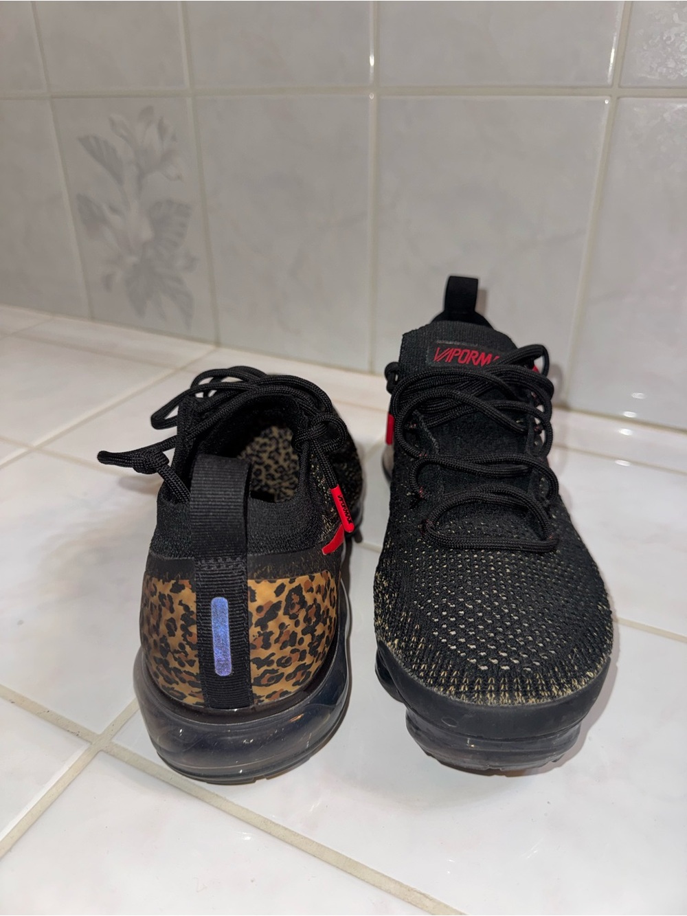 Nike Air VaporMax Flyknit – Black/Leopard